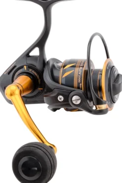 PENN SLAMMER IV 2500 SPIN REEL